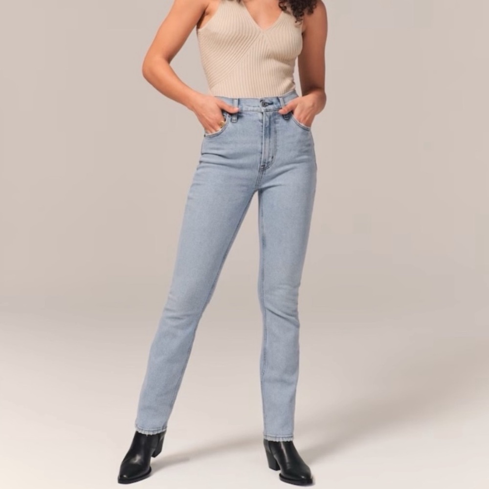 Abercrombie & Fitch Women's Straight Leg Jeans - Light Blue